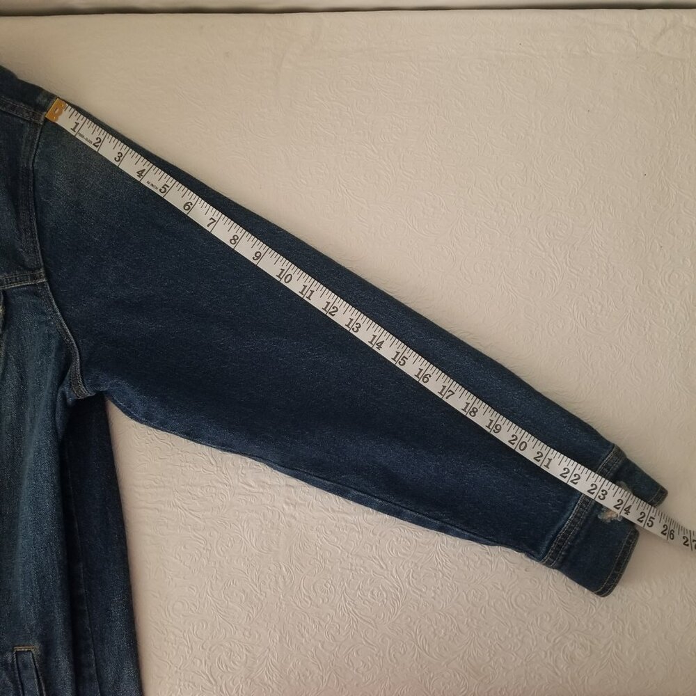 Torrid Womens 2 / 2X Long Line 99% Cotton Blue Denim Jean Jacket Button Up - Picture 13 of 15